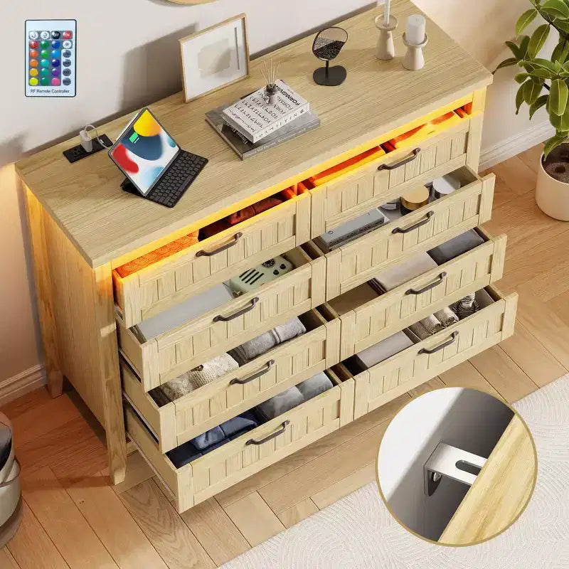 Cassettiera a 6 cassetti Nera / Marrone / Naturale / Bianca con Luce LED e Stazione di Ricarica, per 1 Persona