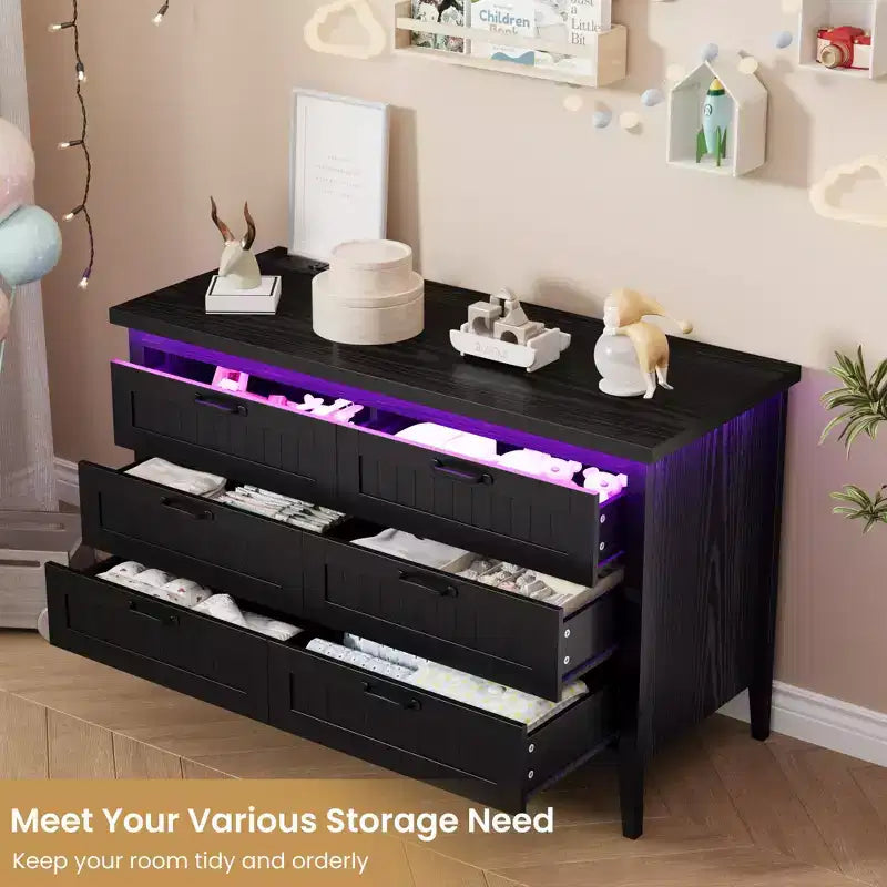 Cassettiera a 6 cassetti Nera / Marrone / Naturale / Bianca con Luce LED e Stazione di Ricarica, per 1 Persona