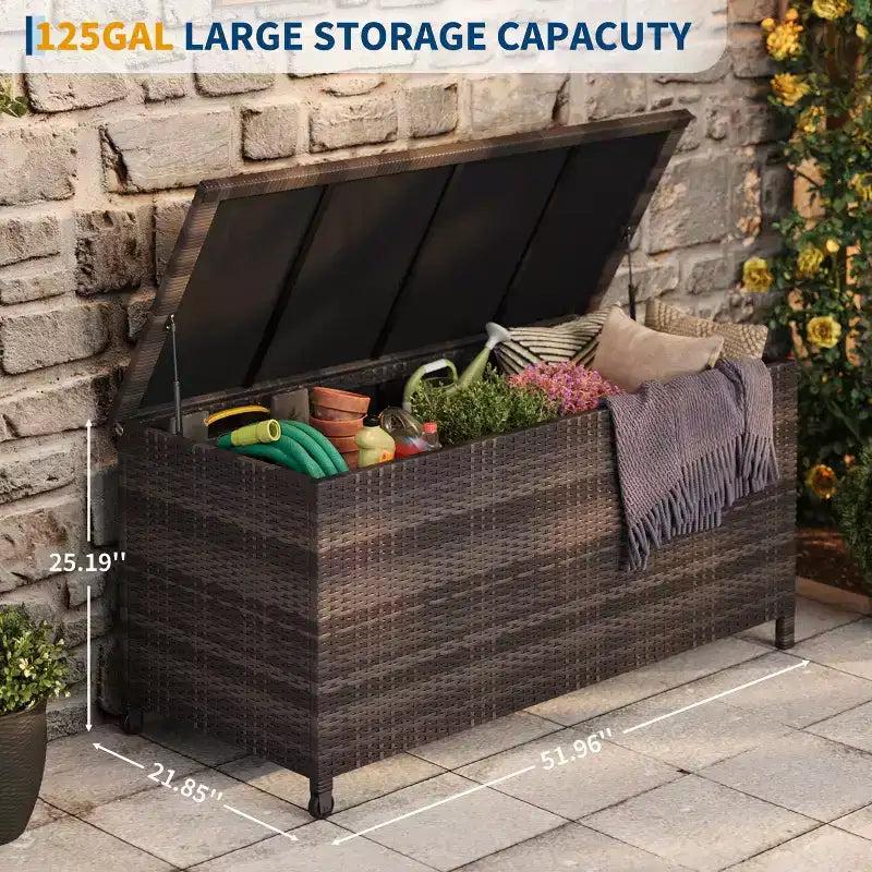 Baule da esterno marrone/grigio in PE rattan con ruote – 473 L, per 1 persona